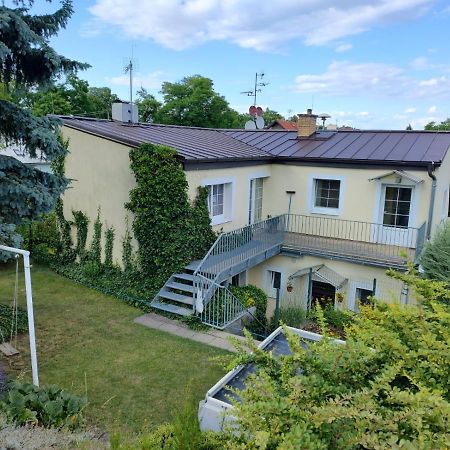 U Letiste Apartment Knezeves  Exterior photo
