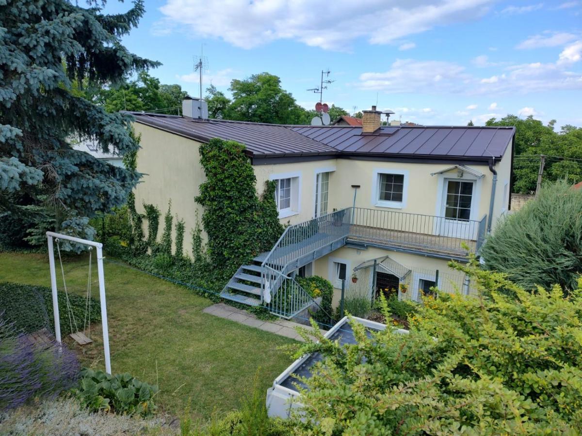 U Letiste Apartment Knezeves  Exterior photo